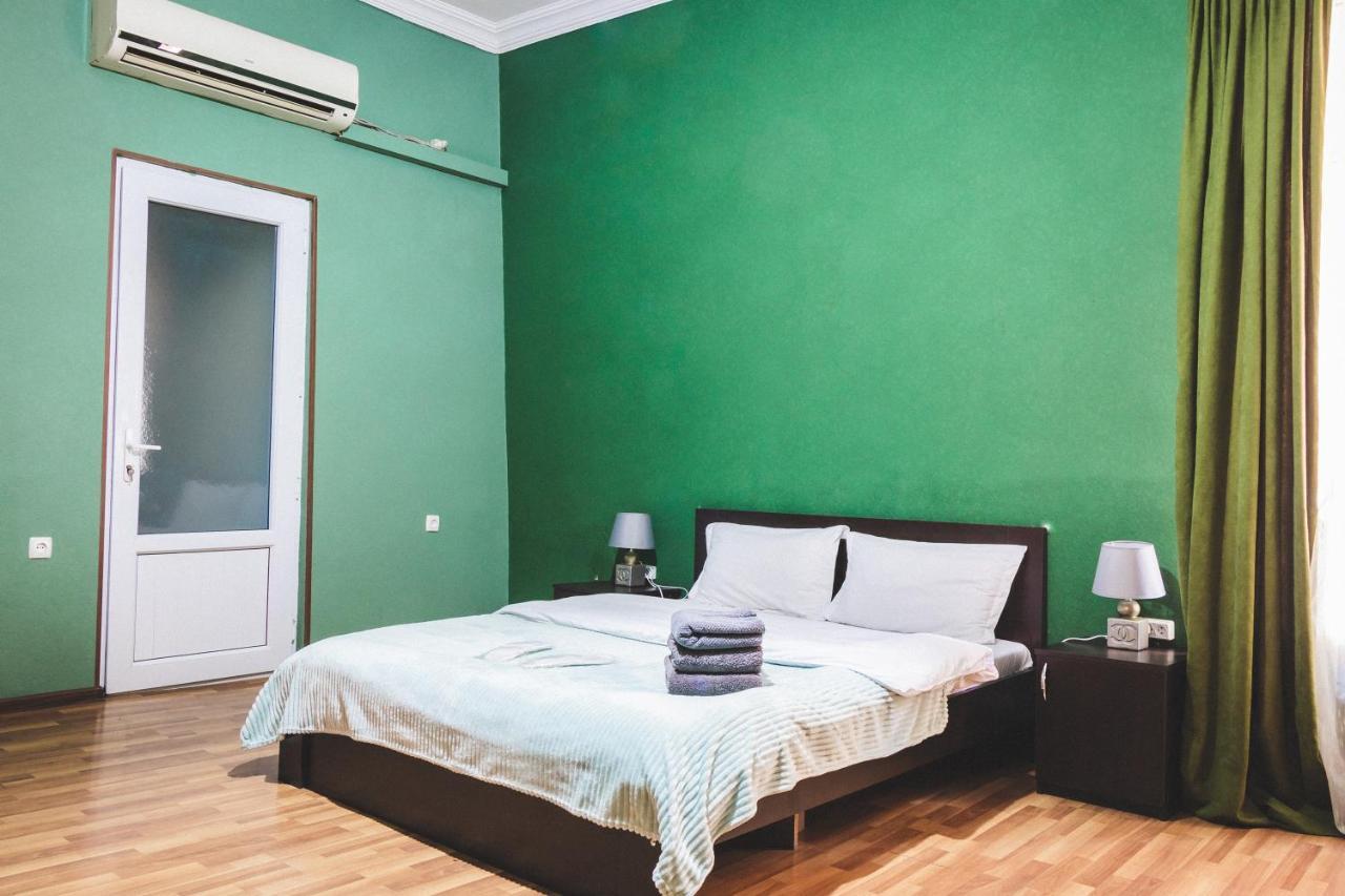 Guest House Big Family Tbilisi Exterior foto
